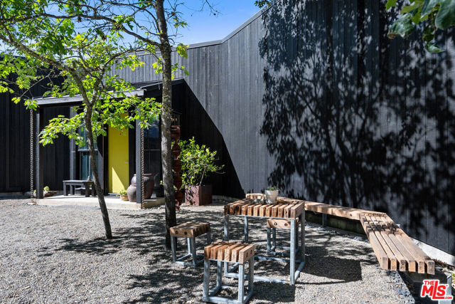 351 Wall Road, Napa CA: https://media.crmls.org/mediaz/369949fa-dca2-4c55-9478-4b9af3184f70.jpg