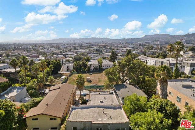 931 Lucile Avenue, Los Angeles, California 90026, ,Multi-Family,For Sale,Lucile,24413795