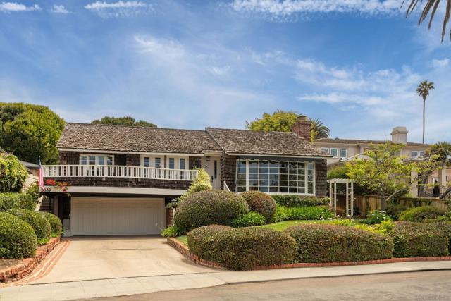 5839 Camino De La Costa, La Jolla CA: https://media.crmls.org/mediaz/369b446c-161a-49b7-b46b-057ed05ac62b.jpg