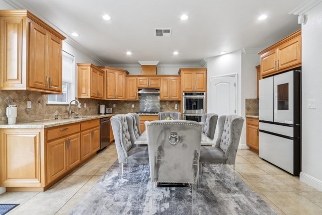 Image 21 of 60 For 1322 Cottage Grove Court