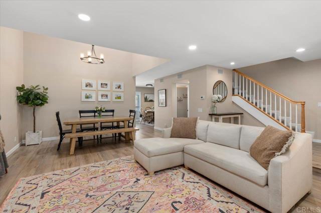 1977 Country Grove Lane, Encinitas CA: https://media.crmls.org/mediaz/369c6b25-796b-4232-8cc6-3d1ce97d04be.jpg