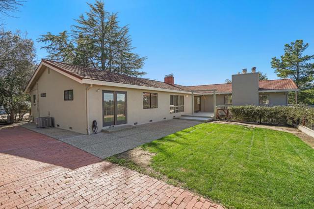 79 Muth Drive, Orinda CA: https://media.crmls.org/mediaz/369c71f1-f1b5-4340-be1f-4b0032481301.jpg