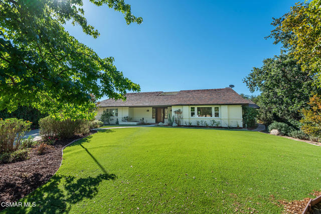 1251 Calle Las Casas, Thousand Oaks CA: https://media.crmls.org/mediaz/369d8f38-5268-44e4-9002-6d1abe7fec2a.jpg