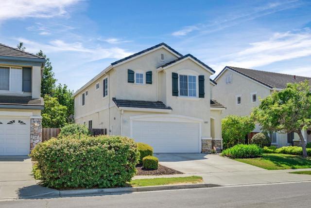 36075 Crystal Springs Drive, Newark CA: https://media.crmls.org/mediaz/369f3992-208b-4c96-b641-427ef493c267.jpg