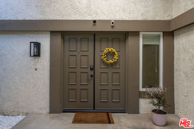 683 Triunfo Canyon Road, Westlake Village CA: https://media.crmls.org/mediaz/369f6ef2-d37b-42d5-b79b-e94ce080efb2.jpg
