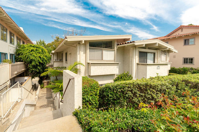 Photo of 2575 Via Campesina #E, Palos Verdes Estates, CA 90274