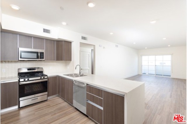 1338 Formosa #Penthouse 7, Los Angeles, CA 90046