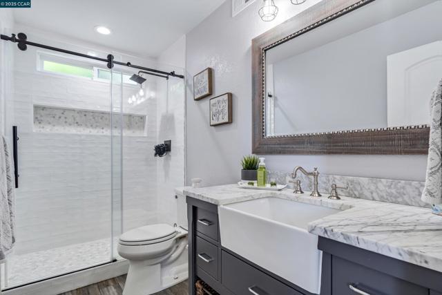 2057 Rapallo Way, Bay Point CA: https://media.crmls.org/mediaz/36a0db5c-d258-498b-9501-ab011335d5a4.jpg