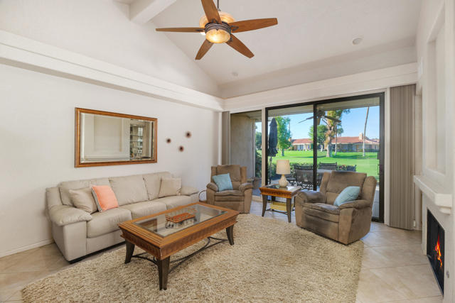 Image 11 of 37 For 322 Villena Way