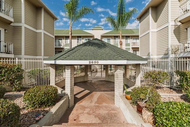 Detail Gallery Image 4 of 20 For 2650 Broadway #103,  San Diego,  CA 92102 - 1 Beds | 1 Baths