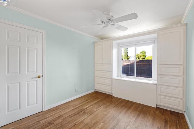 3171 Verdant Way, San Jose CA: https://media.crmls.org/mediaz/36a3709b-ad77-4503-85dc-c6468cd4b4e2.jpg
