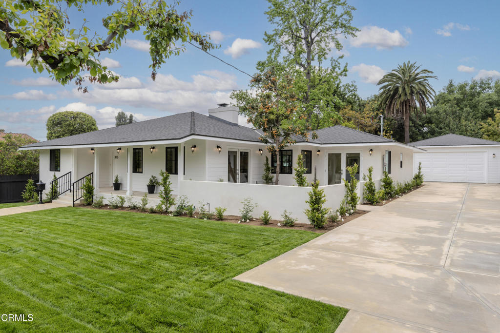 313 N Sunnyside Avenue
