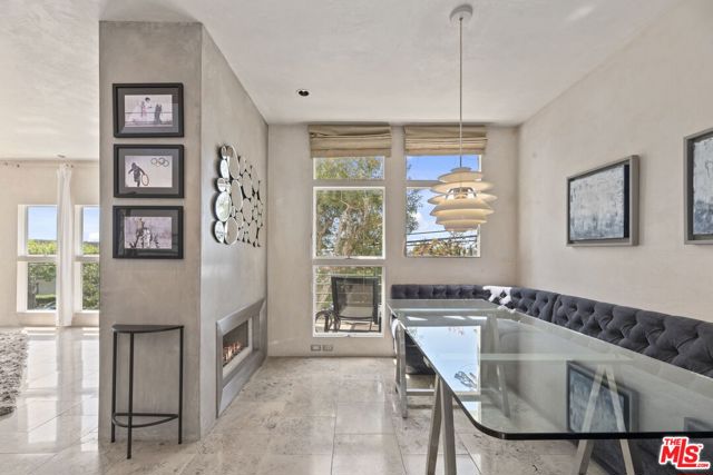 2115 3rd Street, Santa Monica CA: https://media.crmls.org/mediaz/36a3c72d-1d5c-4514-8cda-e51953ba3719.jpg