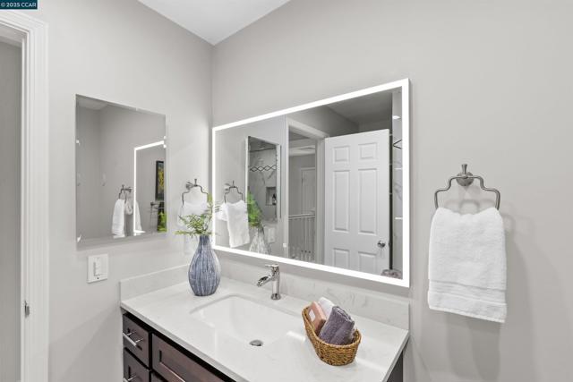 2916 Sombrero Circle, San Ramon CA: https://media.crmls.org/mediaz/36a3ef5b-8d5b-44cd-b32e-fc9aad98dd7b.jpg
