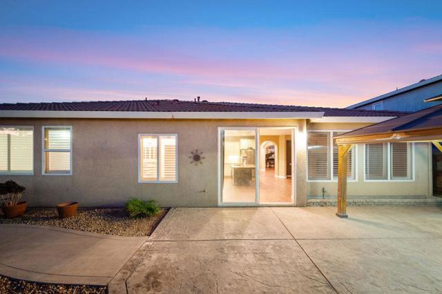 11447 Mirage Drive, Chowchilla CA: https://media.crmls.org/mediaz/36a46db7-6c83-45cd-90bb-eca33907a421.jpg