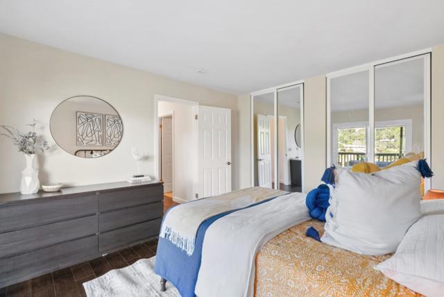 210 Montalvo Road, Redwood City CA: https://media.crmls.org/mediaz/36a58915-0a73-4935-98a3-324596679884.jpg