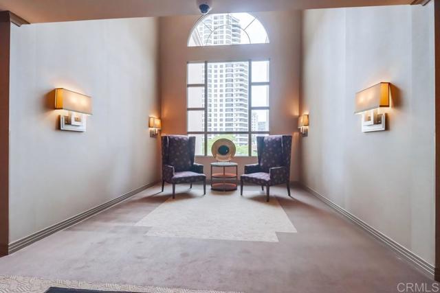 Image 23 of 29 For 655 India Street 320