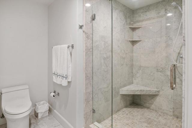 8171 El Paseo Grande, La Jolla CA: https://media.crmls.org/mediaz/36a6cdcb-19ba-4763-93aa-b9d8d2f848ac.jpg