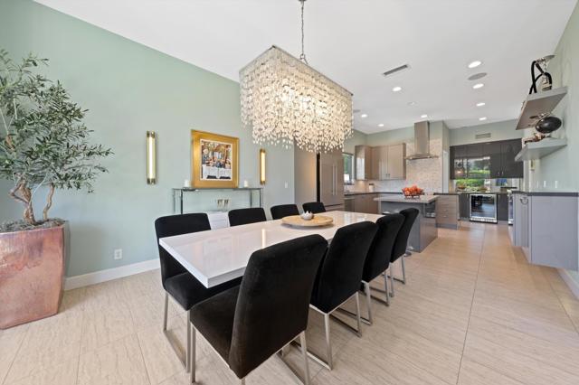 47432 Medina W Drive, Palm Desert CA: https://media.crmls.org/mediaz/36a6ec1c-7f21-4e49-bedb-32baf565fb21.jpg