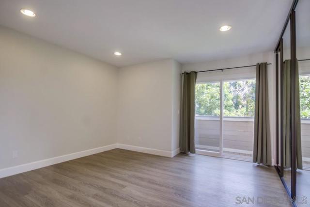 Image 22 of 34 For 9280 Towne Centre Dr  41