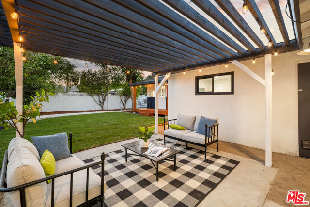 10425 Jordan Avenue photo 36