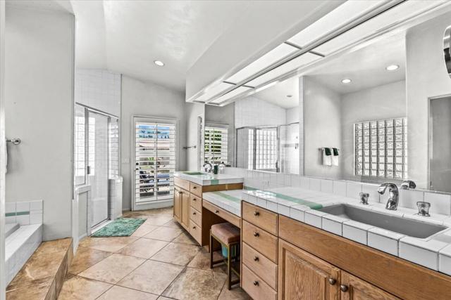 43920 Culebra Lane Lane, Bermuda Dunes CA: https://media.crmls.org/mediaz/36a8deb7-630e-416e-93c7-ebf745850c39.jpg