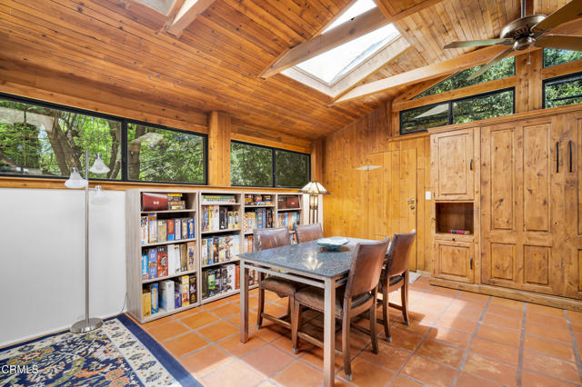 600 Woodland Drive, Sierra Madre CA: https://media.crmls.org/mediaz/36abb908-4ac1-44be-b01a-66782be31ba3.jpg