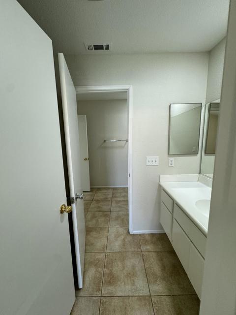 49590 Lincoln Drive, Indio CA: https://media.crmls.org/mediaz/36abba60-c5e5-4573-9c09-02a5c52d7534.jpg