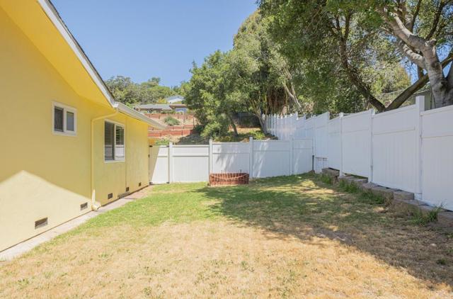 18101 Berta Canyon Road, Salinas CA: https://media.crmls.org/mediaz/36abed54-3283-4da0-8d51-ffef74556ba0.jpg