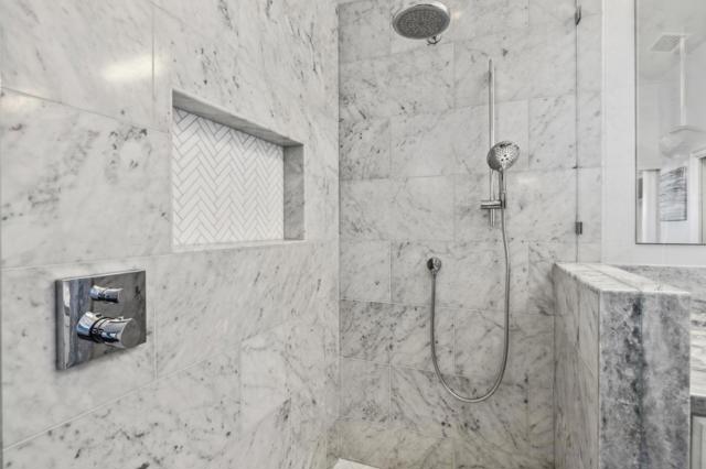 910 Governors Bay Drive, Redwood City CA: https://media.crmls.org/mediaz/36ac8a40-6b51-4fc6-8468-8da53c084b2a.jpg