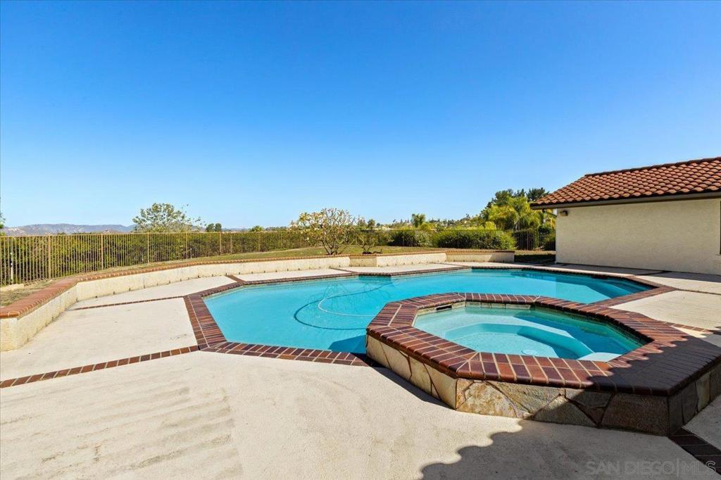 17648 Valle Verde Rd - photo 18
