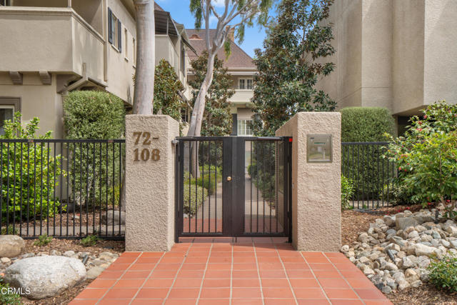 Detail Gallery Image 40 of 44 For 108 S Grand Ave, Pasadena,  CA 91105 - 3 Beds | 2/1 Baths