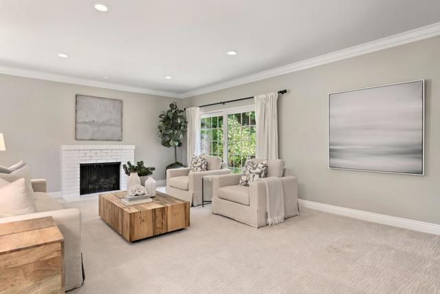 60 Vasilakos Way, Menlo Park CA: https://media.crmls.org/mediaz/36ae48d4-1fa0-4721-b89b-8828007a8196.jpg