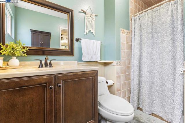 Image 25 of 49 For 5894 Pontius Ct