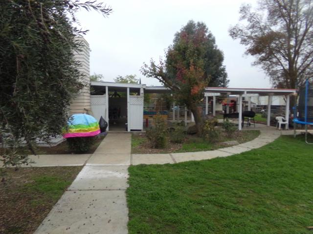 19650 Road 31, Madera CA: https://media.crmls.org/mediaz/36af3642-e374-4be1-b89f-a2a53adaf10c.jpg