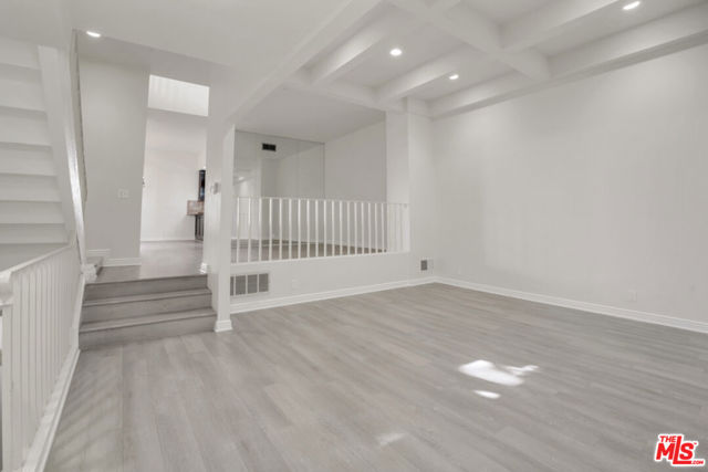 Drew Fenton | 1654 Michael Lane Pacific Palisades CA | MLS: 7380725