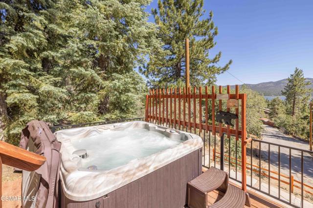 852 Cameron Drive, Big Bear CA: https://media.crmls.org/mediaz/36afa2a7-2443-4ab6-9bfe-9a3272c13480.jpg