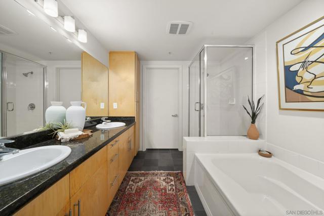 3812 Park Blvd, San Diego CA: https://media.crmls.org/mediaz/36b027cd-6ab1-44f8-a15b-cb7d116b2016.jpg