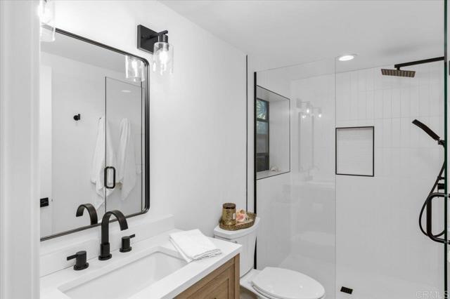 Detail Gallery Image 28 of 38 For 3630 Donna Dr, Carlsbad,  CA 92008 - 3 Beds | 2 Baths