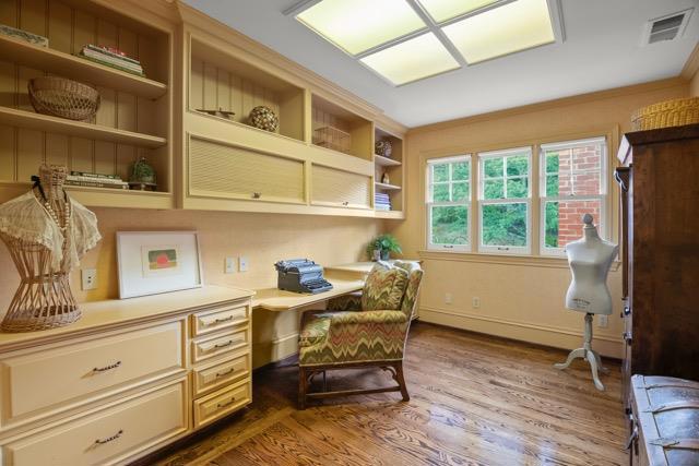 12359 Farr Ranch Road, Saratoga CA: https://media.crmls.org/mediaz/36b219cf-4fce-4a4a-aa52-eda3e0f97a95.jpg