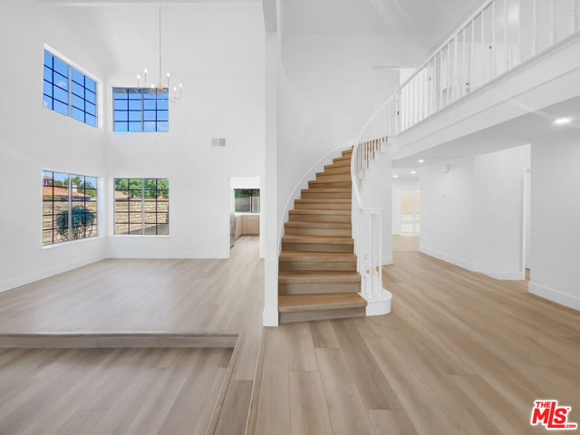 7840 Hillary Drive, West Hills CA: https://media.crmls.org/mediaz/36b280c5-d09f-4ad9-a6ff-a3ccce911e0a.jpg