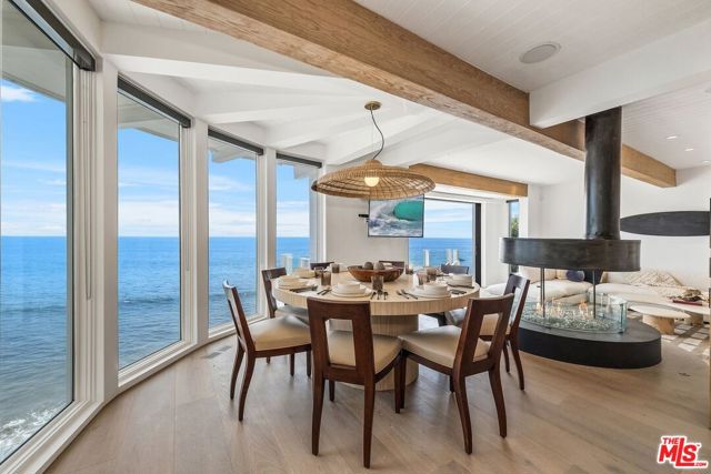 24112 Malibu Road, Malibu, California 90265, 4 Bedrooms Bedrooms, ,3 BathroomsBathrooms,Single Family Residence,For Sale,Malibu,24388155