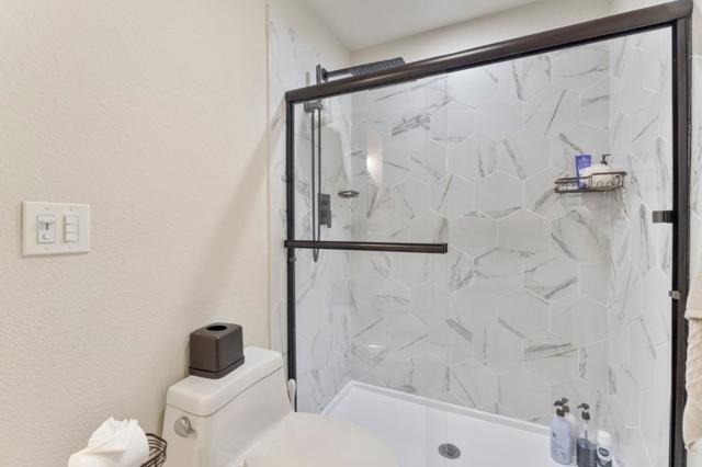 960 Oak Park Drive, Morgan Hill CA: https://media.crmls.org/mediaz/36b2e550-5e7b-4b67-8237-7747910fa65f.jpg