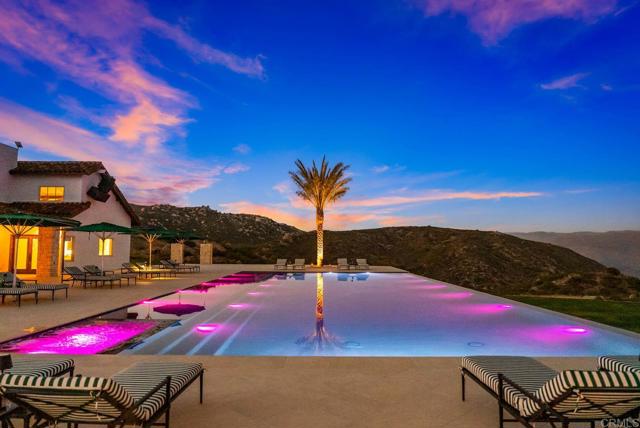 24949 Thunder Mountain Road, Ramona CA: https://media.crmls.org/mediaz/36b2ed2c-f454-466c-bdb8-20bdb9453b03.jpg