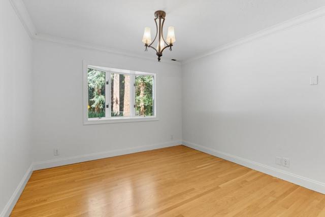 23489 Hutchinson Road, Los Gatos CA: https://media.crmls.org/mediaz/36b300bf-19bf-446f-93db-d1696cd24bd2.jpg