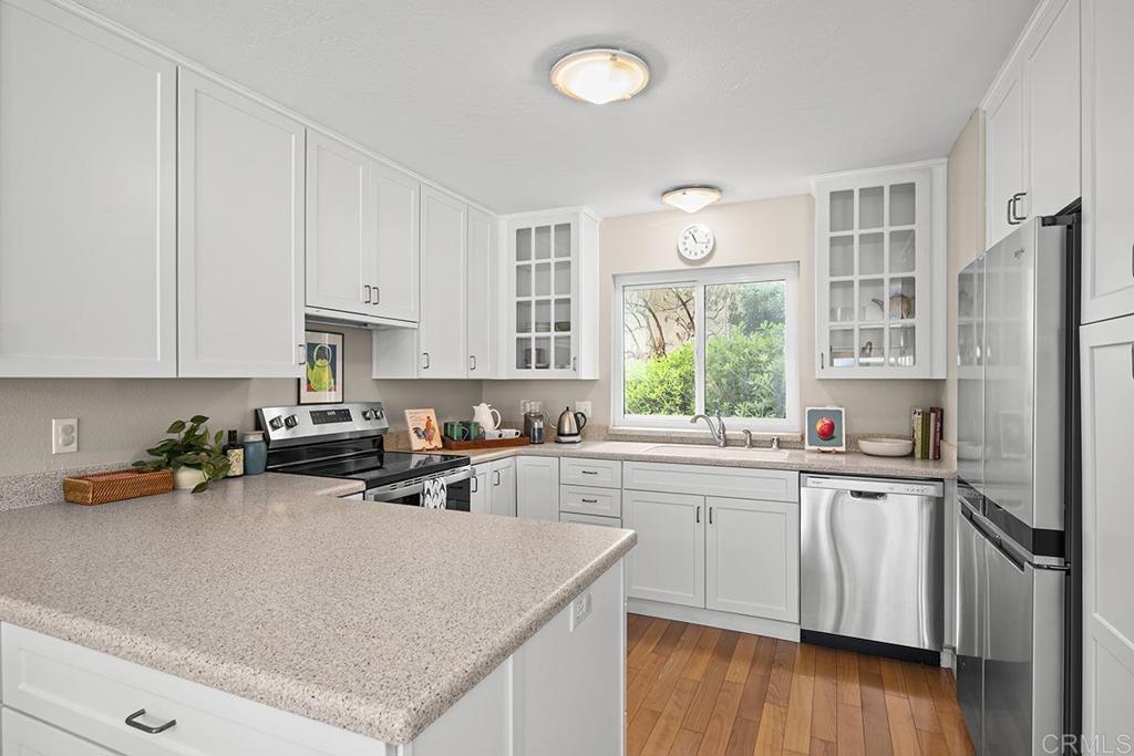 4272 5th Ave - photo 13