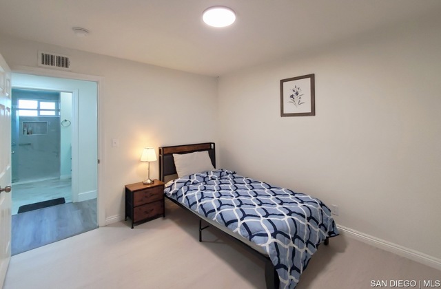 15927 Los Reyes Street, Fountain Valley CA: https://media.crmls.org/mediaz/36b52ed9-8038-4e2b-9395-c2ba611c811d.jpg
