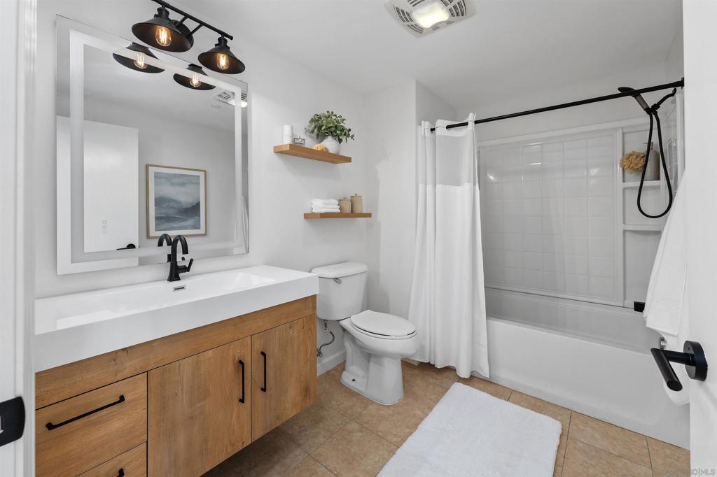875 G Street - photo 14