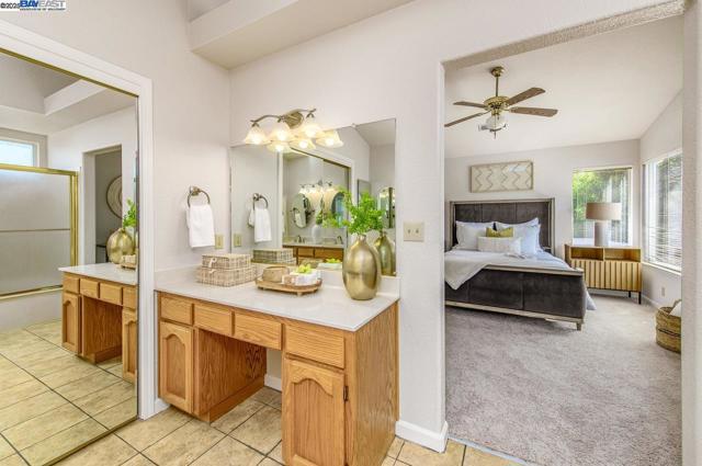 847 Dana Cir, Livermore CA: https://media.crmls.org/mediaz/36b7dc89-aaba-4686-877b-26edfee5d8b1.jpg