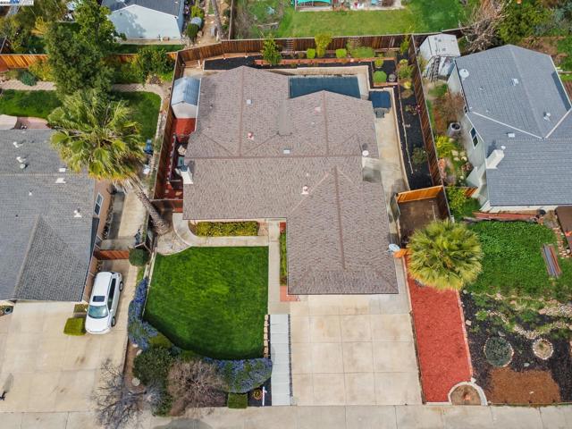 2682 Pickfair Ln, Livermore CA: https://media.crmls.org/mediaz/36b88363-9d0a-458b-9222-da94c21b5fbd.jpg
